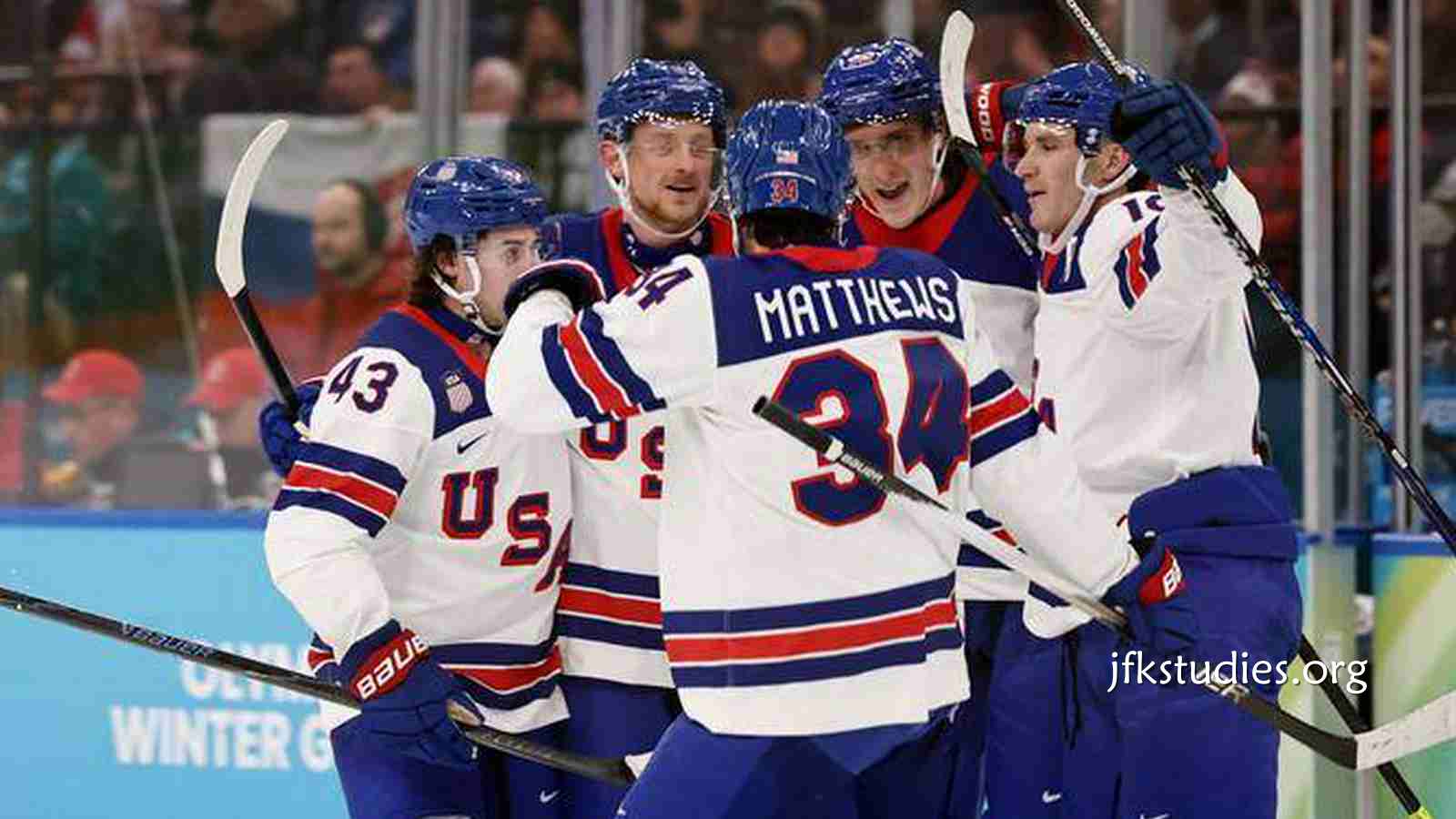 杏彩体育热点聚焦:与女队相同剧情!冬奥冰球-美国男队加时赛2-1绝杀加拿大夺金