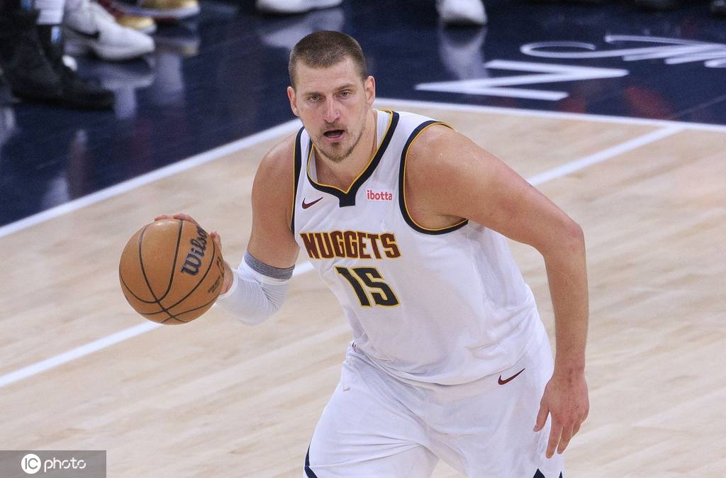 杏彩体育 独家报道: 约基奇坎宁安获得月最佳球员 状元当选月最佳新秀